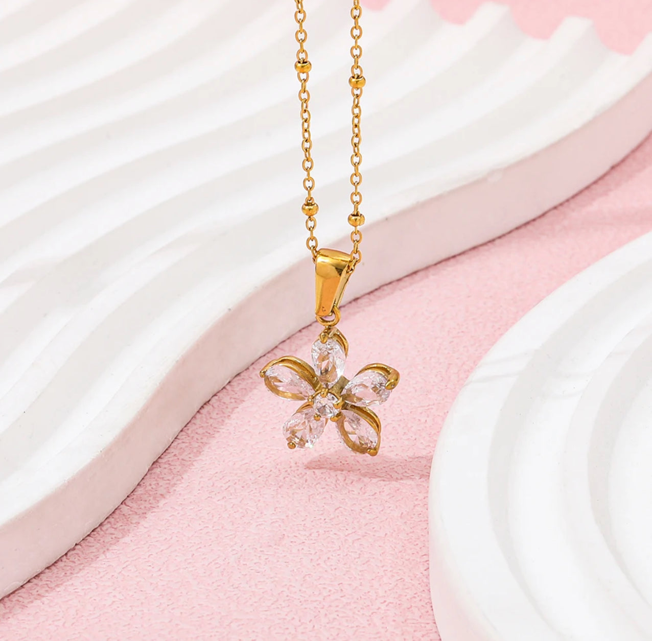 Sandy necklace