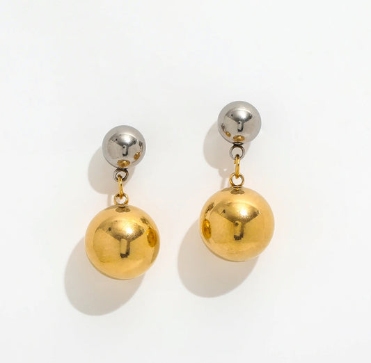 Iryn earrings
