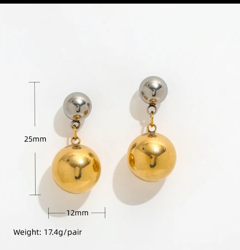 Iryn earrings