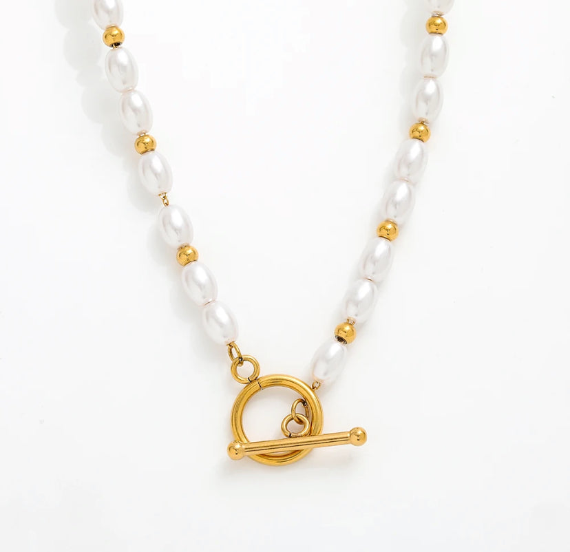 Pear necklace
