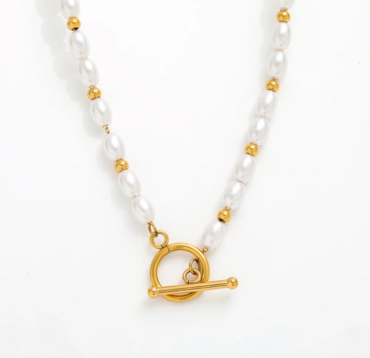 Pear necklace