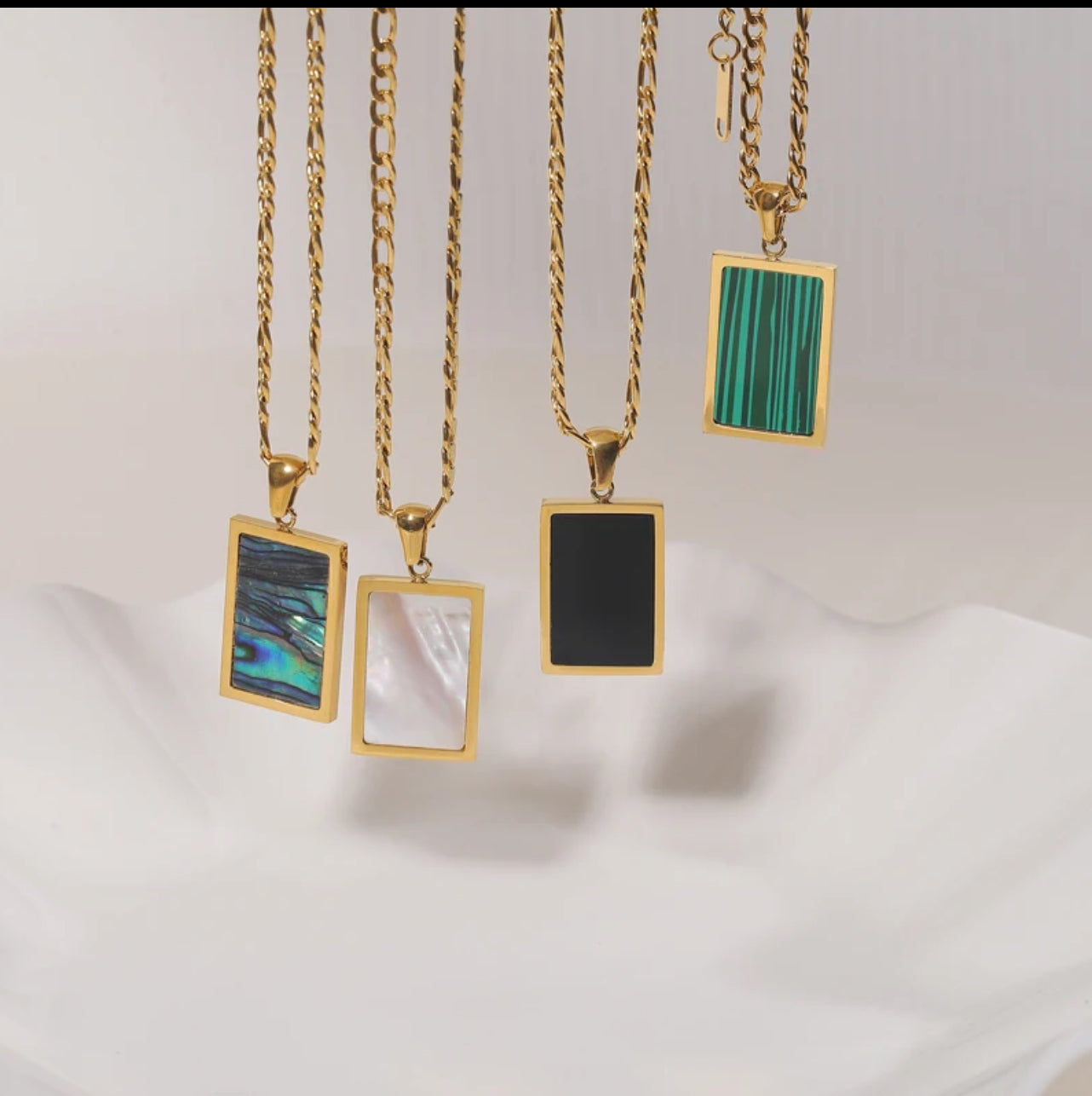 Kelly Necklace