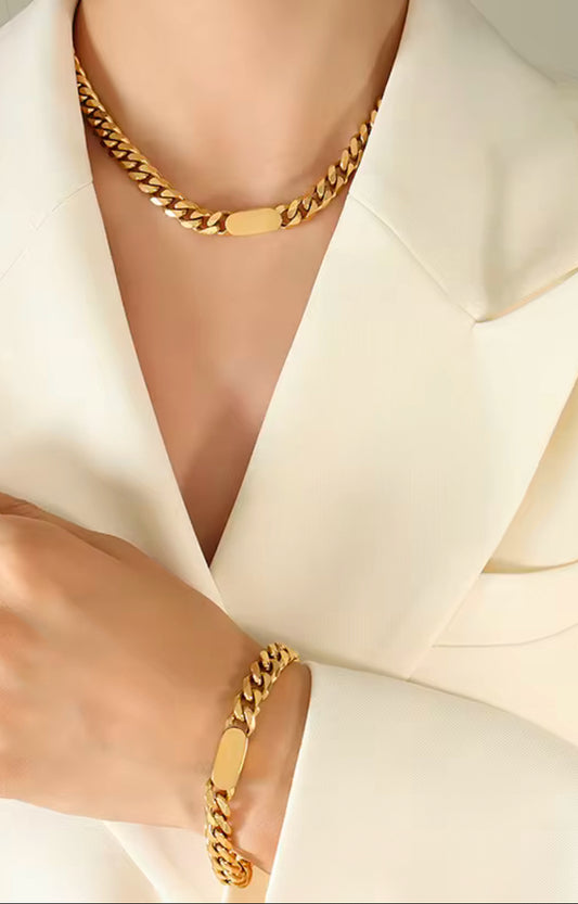 .Hot necklace