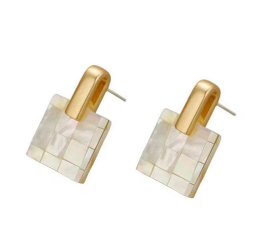 1square earrings