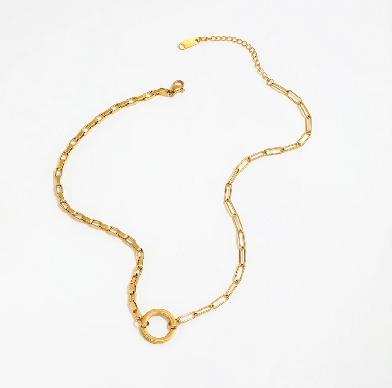 .Fine necklace
