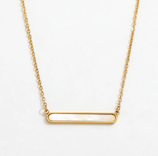 Ola necklace